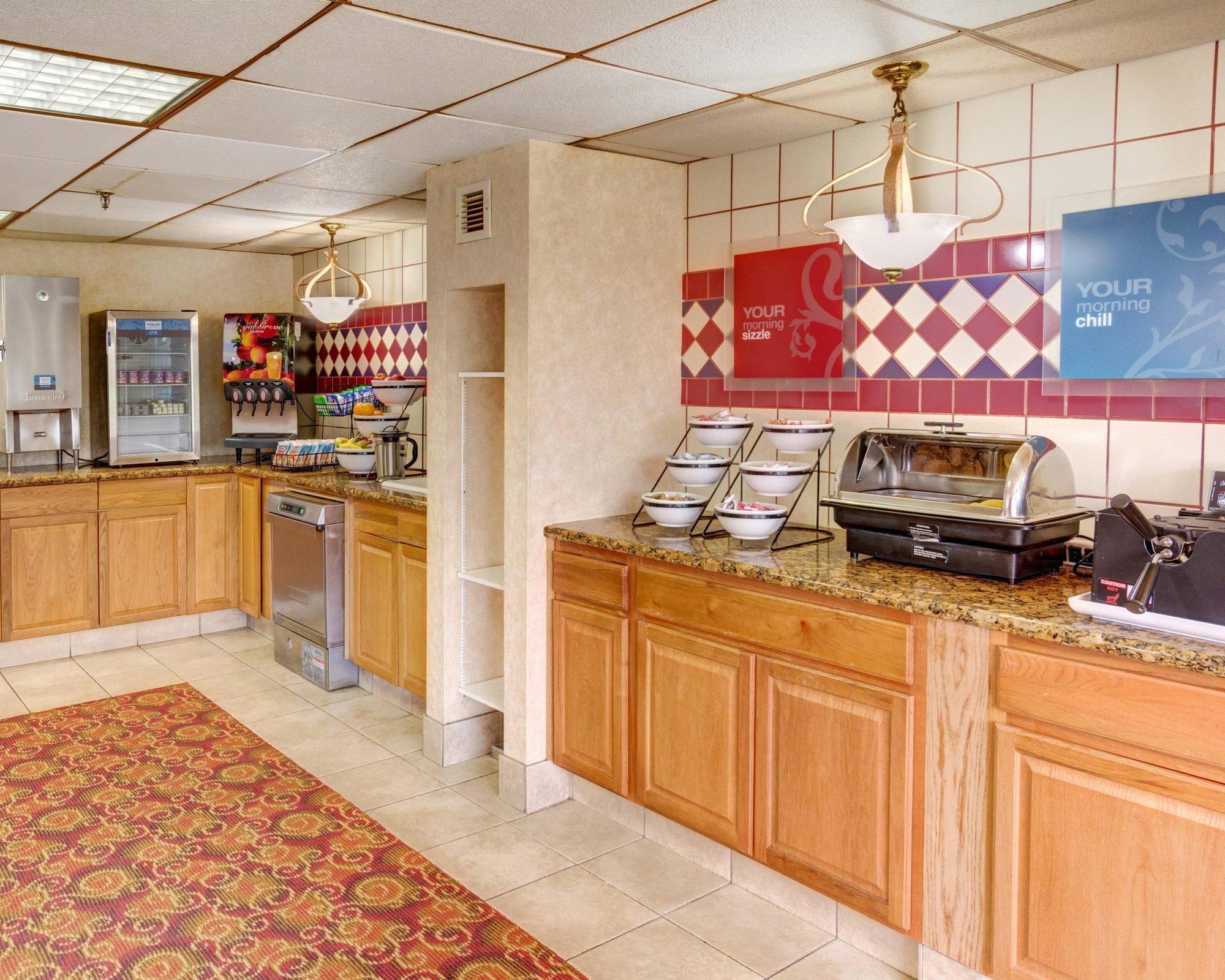 Holiday Inn Express & Suites College Park - University Area By Ihg מראה חיצוני תמונה